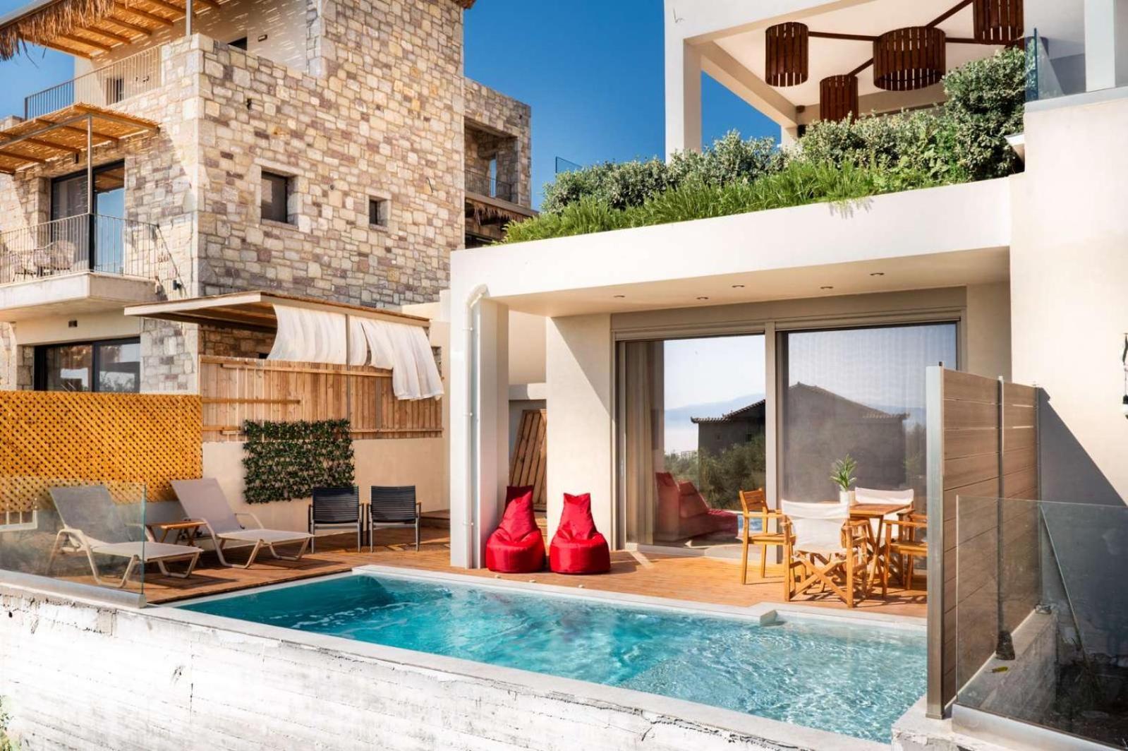 Petradi Suites Каламата Екстер'єр фото