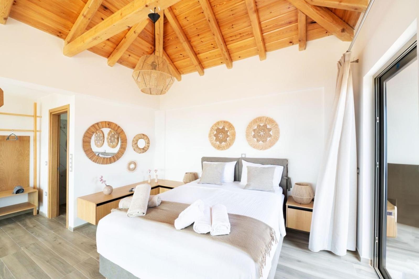 Petradi Suites Каламата Екстер'єр фото