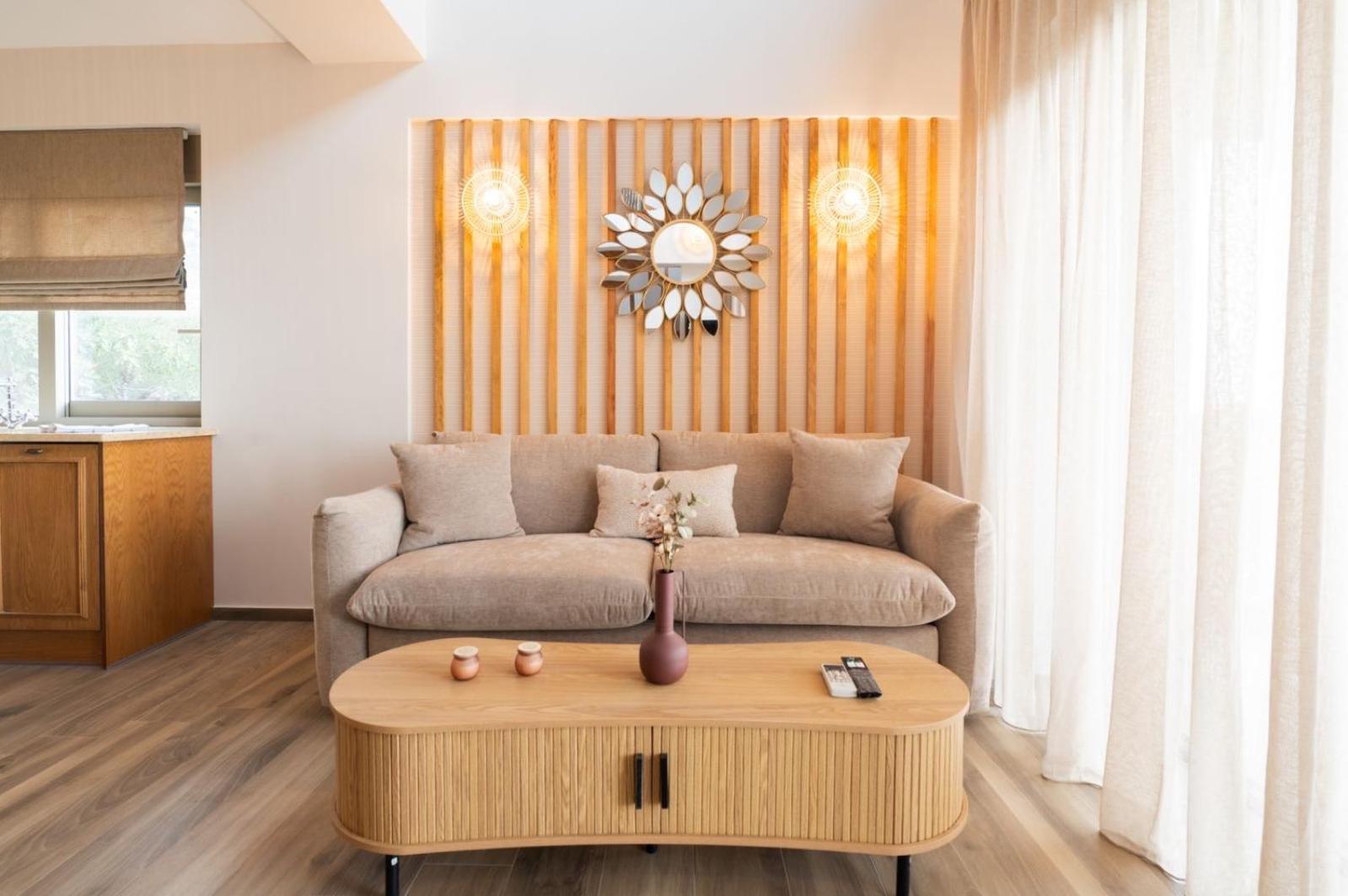 Petradi Suites Каламата Екстер'єр фото