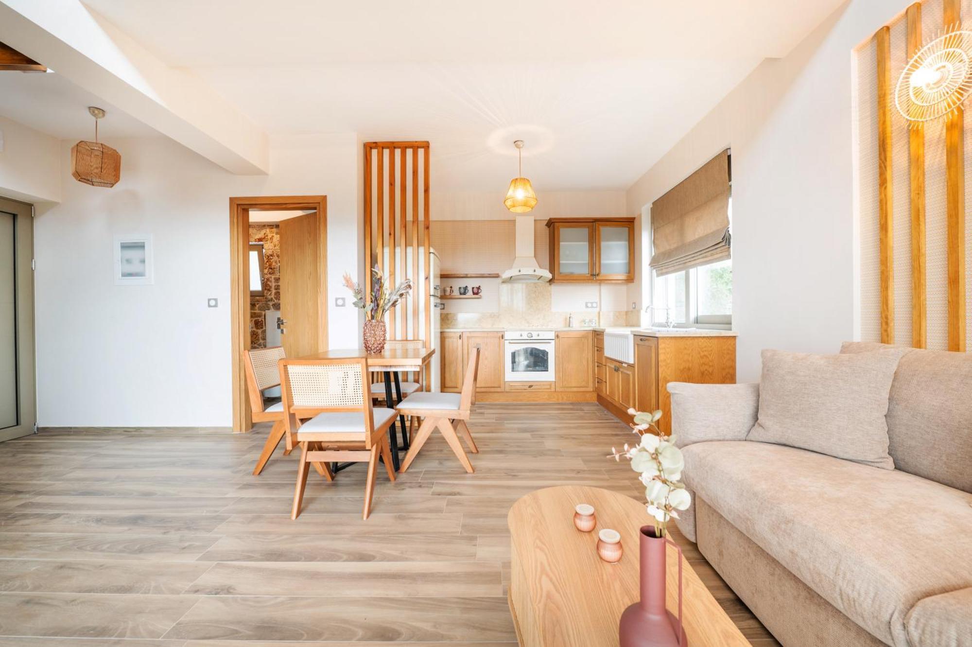 Petradi Suites Каламата Екстер'єр фото