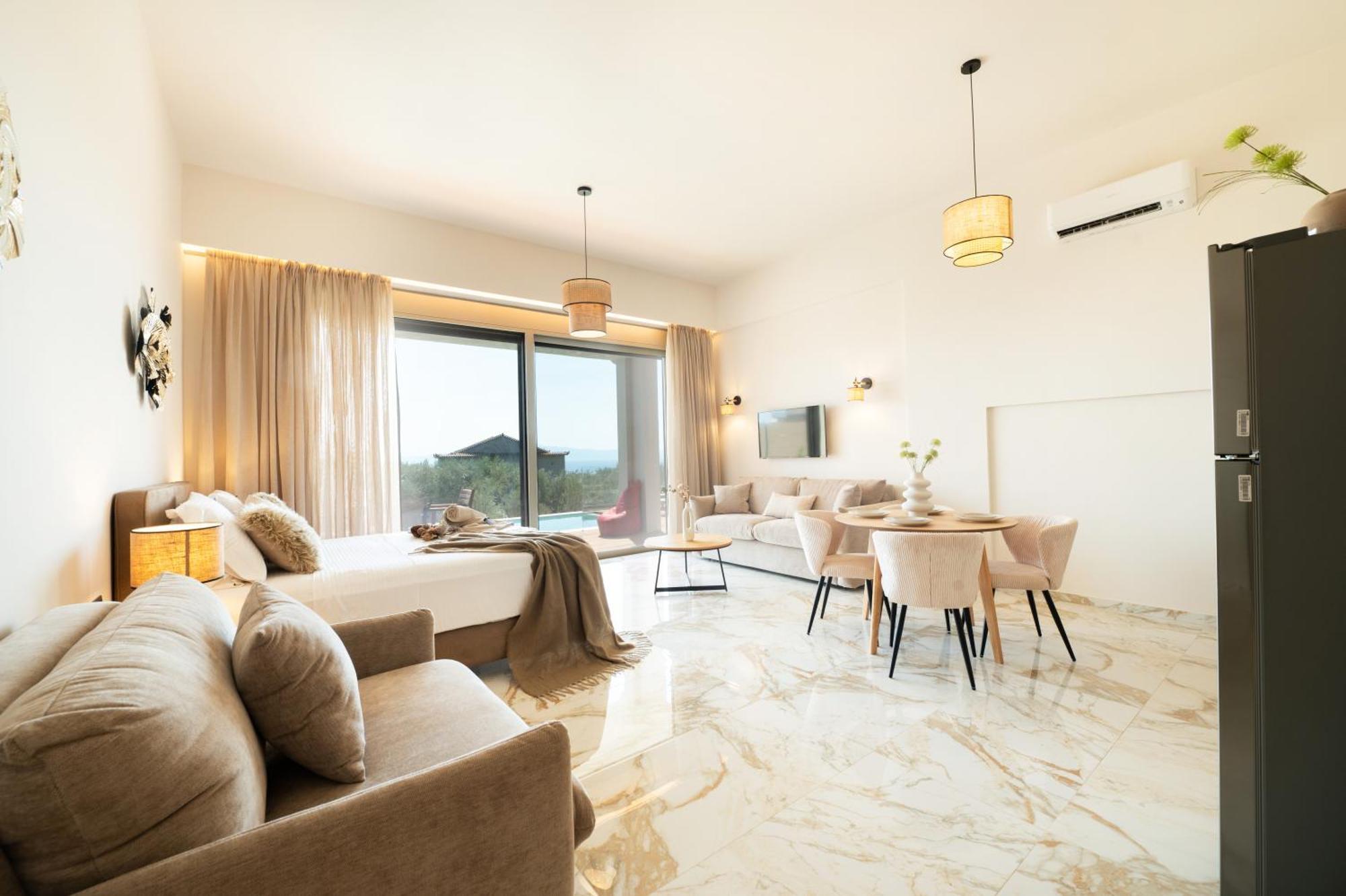 Petradi Suites Каламата Екстер'єр фото