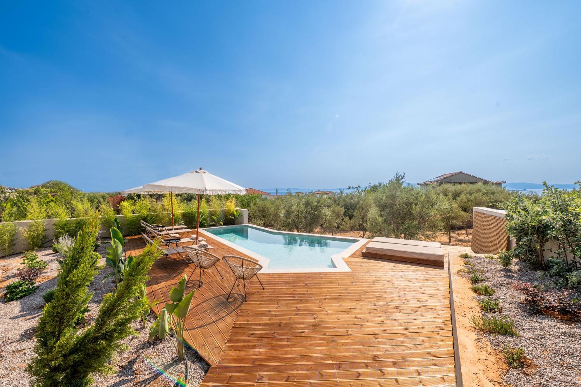 Petradi Suites Каламата Екстер'єр фото